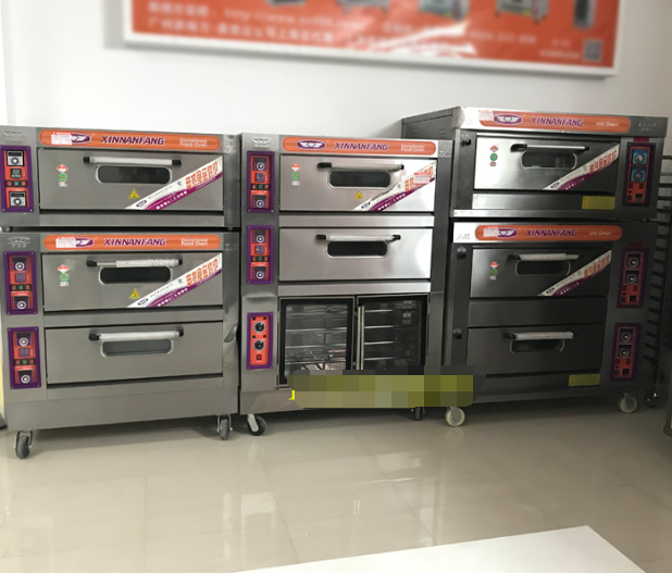 新南方烤箱三层六盘机械仪表板烤箱